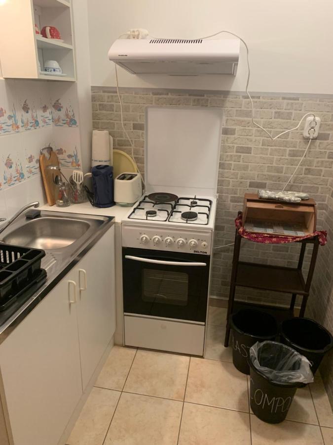 Апартаменти Fonix Apartman Кестхей Екстер'єр фото