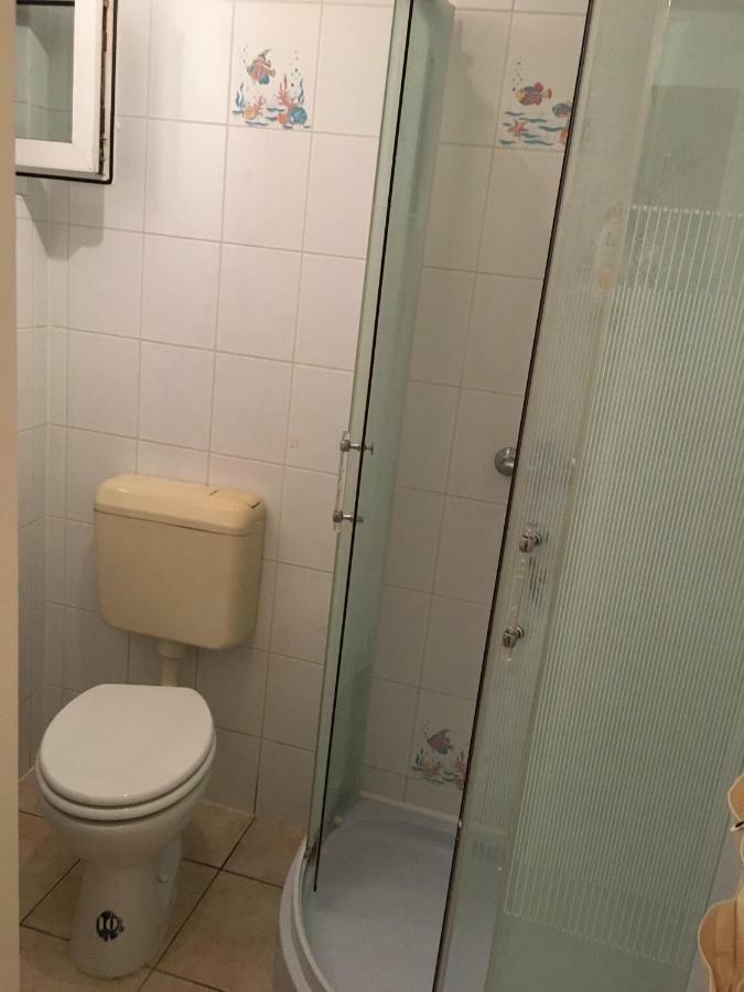 Апартаменти Fonix Apartman Кестхей Екстер'єр фото